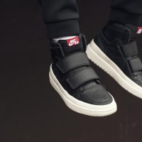 AIR JORDAN 1 RETRO HIGH DOUBLE STRAP（税込1万7,280円）