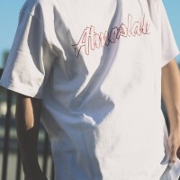 アトモス ラボ（ATMOS LAB）とチャンピオン（CHAMPION）による初のコラボレーションアイテムが登場。