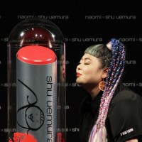 シュウウエムラアンバサダーのnaomi x shu uemura 限定リップコレクション発売記念イベントでの渡辺直美さん