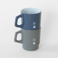 スターバックス（STARBUCKS®）が、藤原ヒロシ主宰のデザインプロジェクト・フラグメントデザイン（Fragment Design）とのコラボレーション企画第二弾となる、ファイヤーキング（Fire-King）のグラスマグ2種を発表