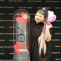 naomi x shu uemura 限定リップコレクション発売記念イベントでの渡辺直美さん