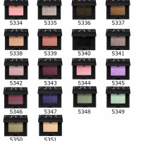 「NARS ハードワイヤードアイシャドー」（2,500円）