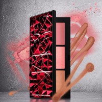 「NARS ハートブレイカー チークパレット」（各色3.5g／5,900円）※11月22日数量限定発売／伊勢丹新宿店限定発売