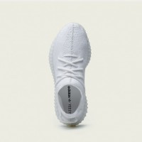 YEEZY BOOST 350 V2 TRIPLE WHITE（2万8,000円）