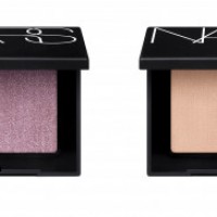 「NARS デュオアイシャドー」（4,200円）