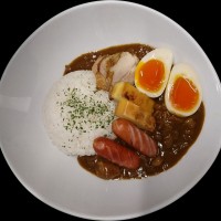 とりとんくん 燻製カレー