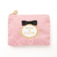 メゾン ド フルール（Maison de FLEUR）「フラワーレースティッシュケース」（税込3,229円） ※10月20日〜