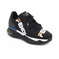 FENDI Mania Fancy FENDI sneakers（11万5,000円）