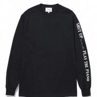 「SHUT UP AND PLAY THE PIANO LONG SLEEVE TEE」（9,800円）