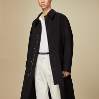 「ユニクロ アンド アレキサンダー ワン（UNIQLO and ALEXANDER WANG）」