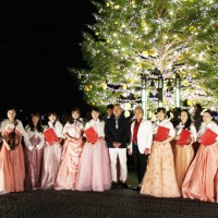 「クリスマスマーケット in 横浜赤レンガ倉庫」が開催