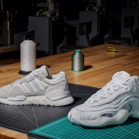 アディダス オリジナルス（adidas Originals）「Triple White Never Made Pack」