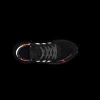 NITE JOGGER BOOST CG7088（1万6,000円）