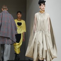 JW ANDERSON2019-20年秋冬ウィメンズコレクション