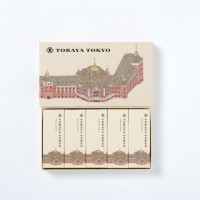 「TORAYA TOKYO 小形羊羹」 （5本入/1,300円、12本入/3,000円、18本入/4,520円）