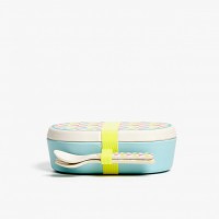 ザラ ホーム（ZARA HOME）が、お花見やピクニックなどのアウトドアシーンをはじめ、毎日のランチタイムにもぴったりな「ピクニックコレクション」の販売をスタートした。