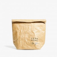 ザラ ホーム（ZARA HOME）が、お花見やピクニックなどのアウトドアシーンをはじめ、毎日のランチタイムにもぴったりな「ピクニックコレクション」の販売をスタートした。