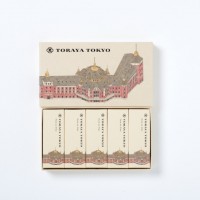 「TORAYA TOKYO 小形羊羹」（5本入/1,300円、12本入/3,000円、18本入/4,520円）