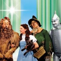 『オズの魔法使』 © 1939 THE WIZARD OF OZ and all related characters and elements are trademarks of and © Turner Entertainment Co.