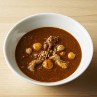 比内地鶏もつとお豆の薬膳カレー