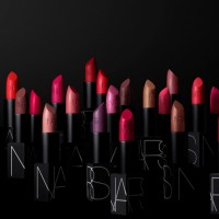 「ICONIC LIPSTICK COLLECTION」全60色、3,300円