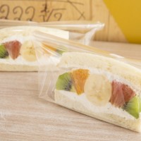 「フツウニフルウツ鎌倉駅前販売所」フルーツサンド（税込380円/6月16日のみ出店）