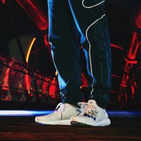 「ULTRABOOST UNDFTD」EF1968（2万5,000円）