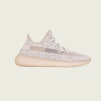 「YEEZY BOOST 350 V2 Synth RF (FV5666)」（2万8,000円）