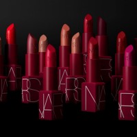 「ORIGINAL 12 ICONIC LIPSTICK COLLECTION」全12色、各3,300円