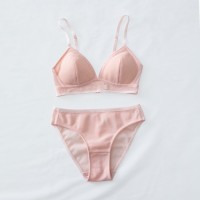 Net tulle bra（ピンク 7,740円）、Net tulle shorts（ピンク 4,660円） / windsky