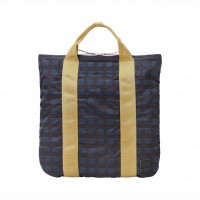 「2WAY TOTE BAG」（4万3,000円）