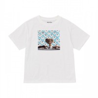 「限定販売Tシャツ」（1万2,000円）