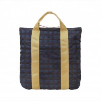 「2WAY TOTE BAG」（4万3,000円）