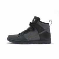 「NIKE SB DUNK FPAR」（1万5,000円）