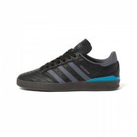 ディセンダント（DESCENDANT）×アディダス オリジナルス（adidas Originals）「CRUSTER SNEAKER」（1万7,000円）※伊勢丹新宿店先行10月16日発売