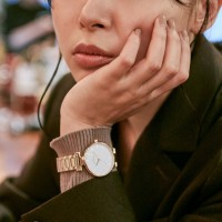 HºM'S" WatchStoreのクリスマス。二人の時を結ぶ時計を贈る