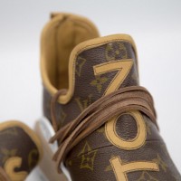 CEEZE「BROWN LV HU NMD」49万600円（税込）