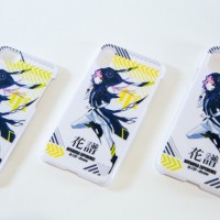 「HAYABUSA iPhoneケースXS・8・11」（各2,800円）