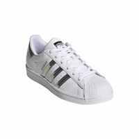 「SUPERSTAR W」FW3915（1万3,000円）