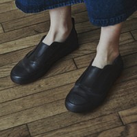 Slip-on 2万6,000円 (税込2万8,600円)