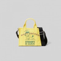 THE PEANUTS SNOOPY MINI TOTE BAG 3万6,300円