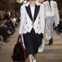 WOMEN’S SPRING-SUMMER 2022 FASHION SHOW © Louis Vuitton – All rights reserved