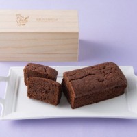 ＜ザ・ペニンシュラ ブティック＆カフェ＞Chocolate Pound Cake (L)ペンショコラ (L) 3,151円（税込）