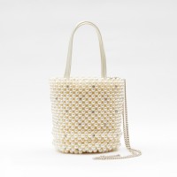 ＜kate spade new york ／ケイト・スペード ニューヨーク＞ PURL SMALL BUCKET BAG 6万6,000円（税込）