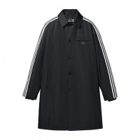 adidas for Prada Re-Nylon カーコート 29万7,000円（税込/予定価格）