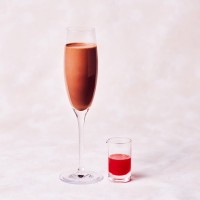 コールド チョコレート ドリンク～ストロベリー＆シャンパーニュソース添え 1,320円（税込）