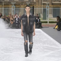 GIVENCHY SPRING - SUMMER 2023 MEN'S READY-TO-WEAR COLLECTION