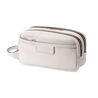 POUCH 2万9,700円