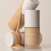 RMK リクイドファンデーション フローレスカバレッジ 全9色 30mL 各6,050円(税込)