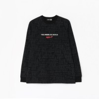 長袖Tシャツ 1万7,600円